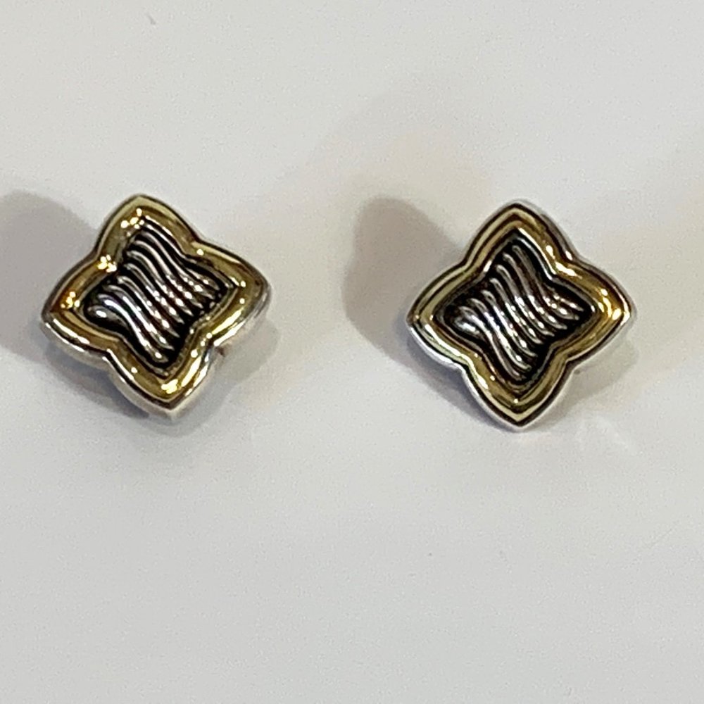 DAVID YURMAN Quatrefoil Earrings in Sterling Silver and 18K Yellow - Picture 4 of 16